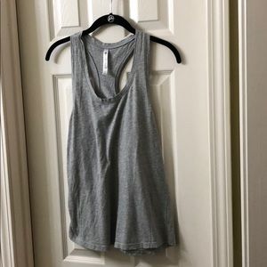 Fabletics Tops - EUC Fabletics Racerback Gray Workout Tank Medium Fabletics Tops - EUC Fabletics Racerback Gray Workout Tank Medium